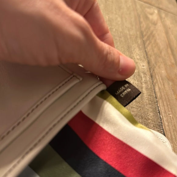 Coach Gigi White Leather 65th Anniversary Turnlock Wristlet - Coin Wallet - Picture 2 of 9